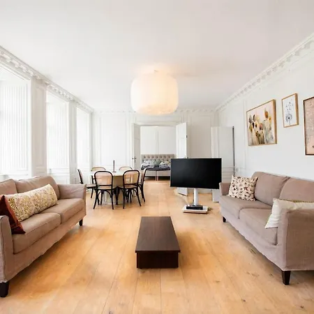 175 Sqm Manor In Nyhavn I 6 Prs Rare Luxury * Kopenhagen