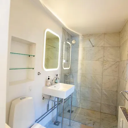 175 Sqm Manor In Nyhavn I 6 Prs Rare Luxury Kopenhaga