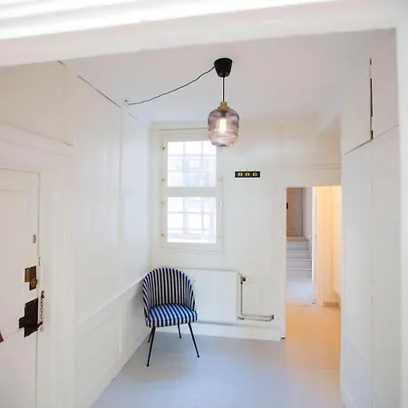 175 Sqm Manor In Nyhavn I 6 Prs Rare Luxury Kopenhaga