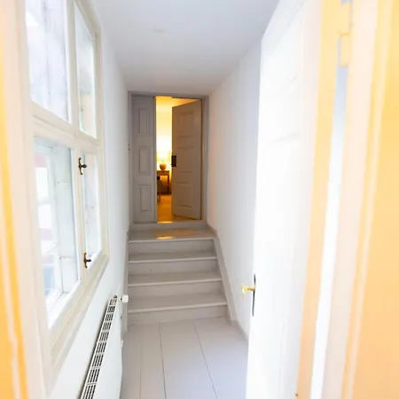 175 Sqm Manor In Nyhavn I 6 Prs Rare Luxury * 哥本哈根